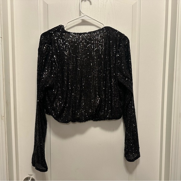 H&M Black Sequin Long Sleeve Sheer Crop Top - Picture 10 of 11